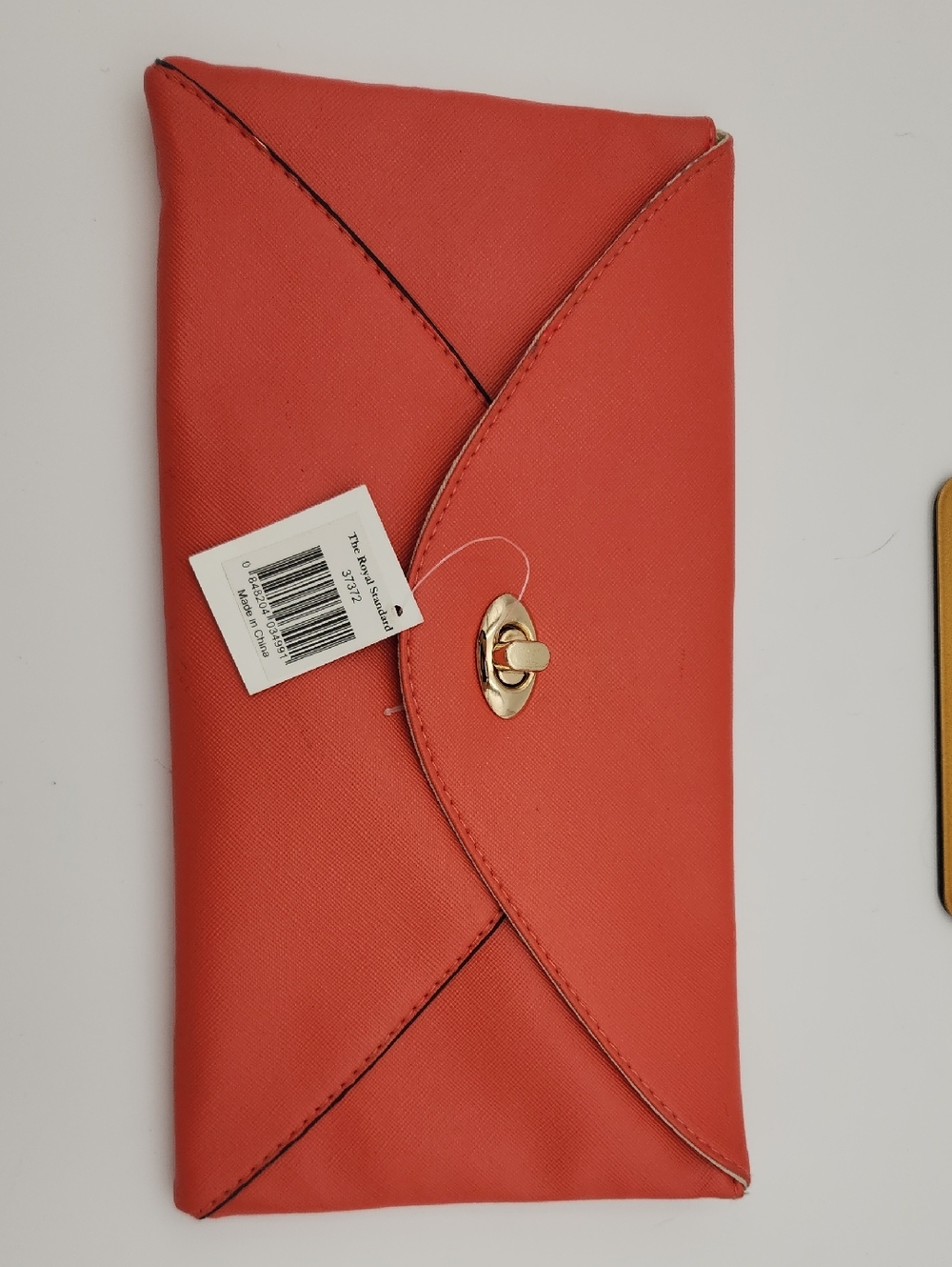 The Royal Standard Envelope Clutch Coral Envelope Turn-Lock‎